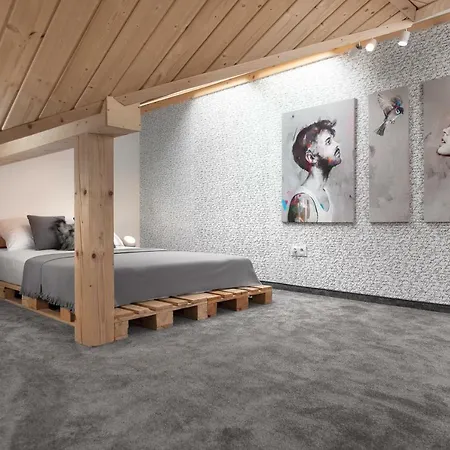 Miod Malvina Daire *